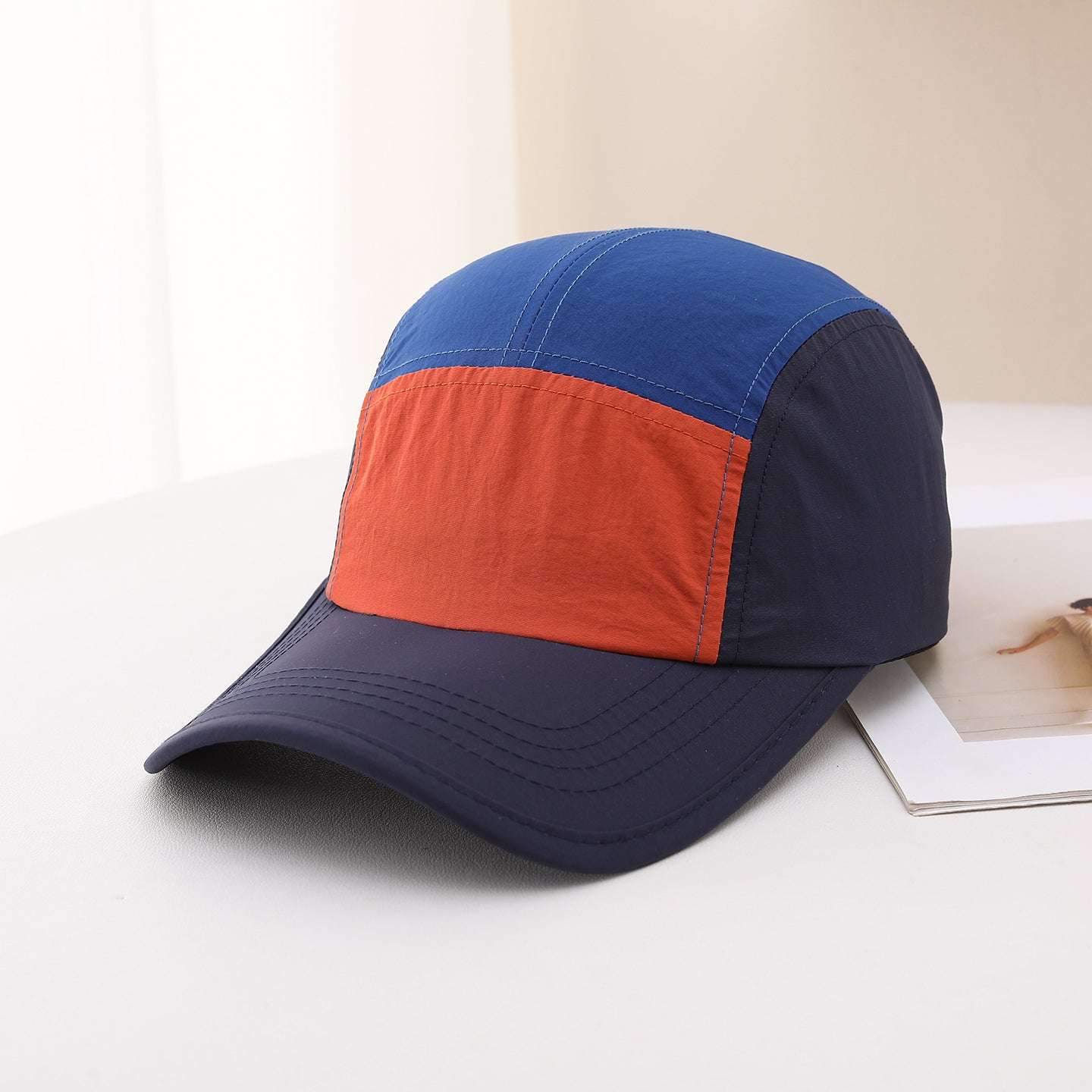 Light Board Patchwork Color-matching Water-resistant Lightweight Casual Simple Style Adjustable Baseball Cap For Travel, Tourism, Sports