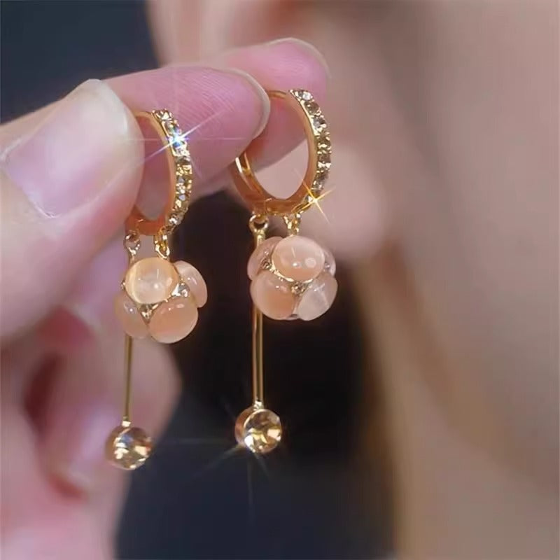 Light Luxury Champagne Gold Diamond-Shaped Pearl Threader Earrings, Elegant Long Dangle Earrings With Zircon Inlay