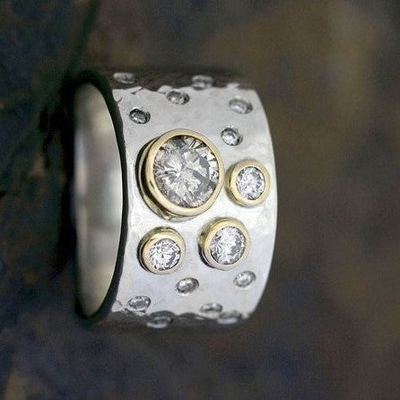 Personalized Zircon Inlaid Womens Ring Lite Luxury