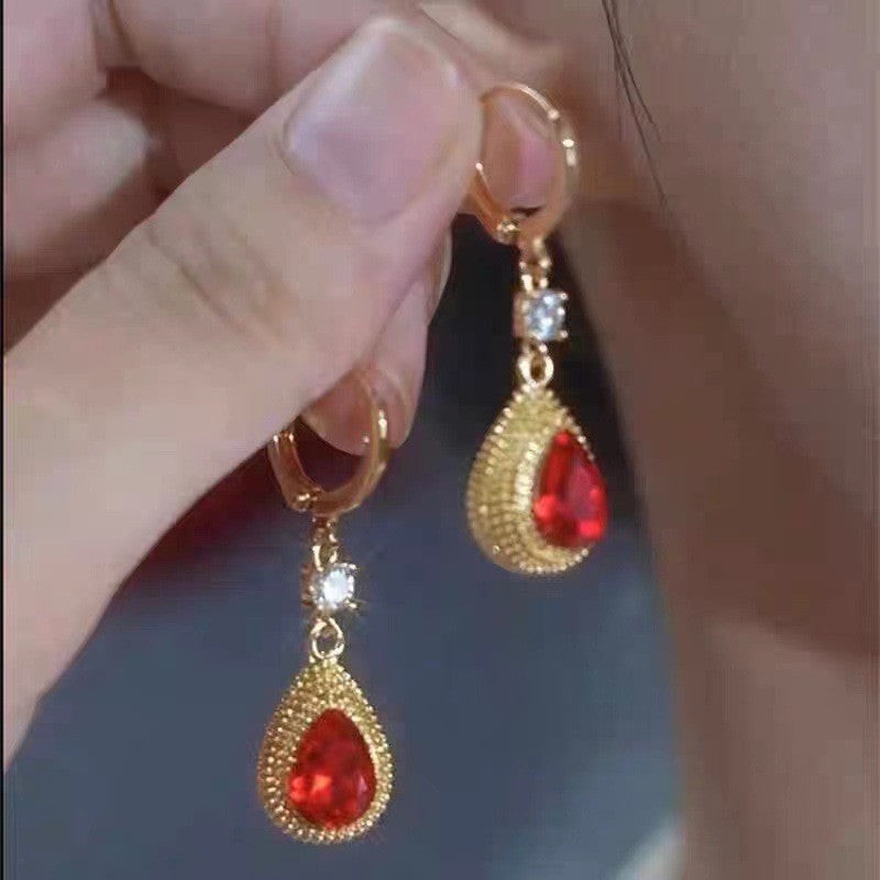 New Style Elegant Goddess Exquisite Fashion Ear Cuffs, Versatile Gold French Earrings, Diamond-Shaped Sparkling Jewelry